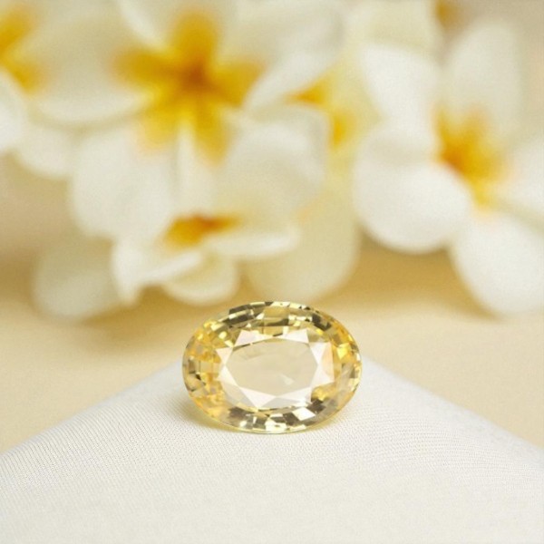 Yellow Sapphire 